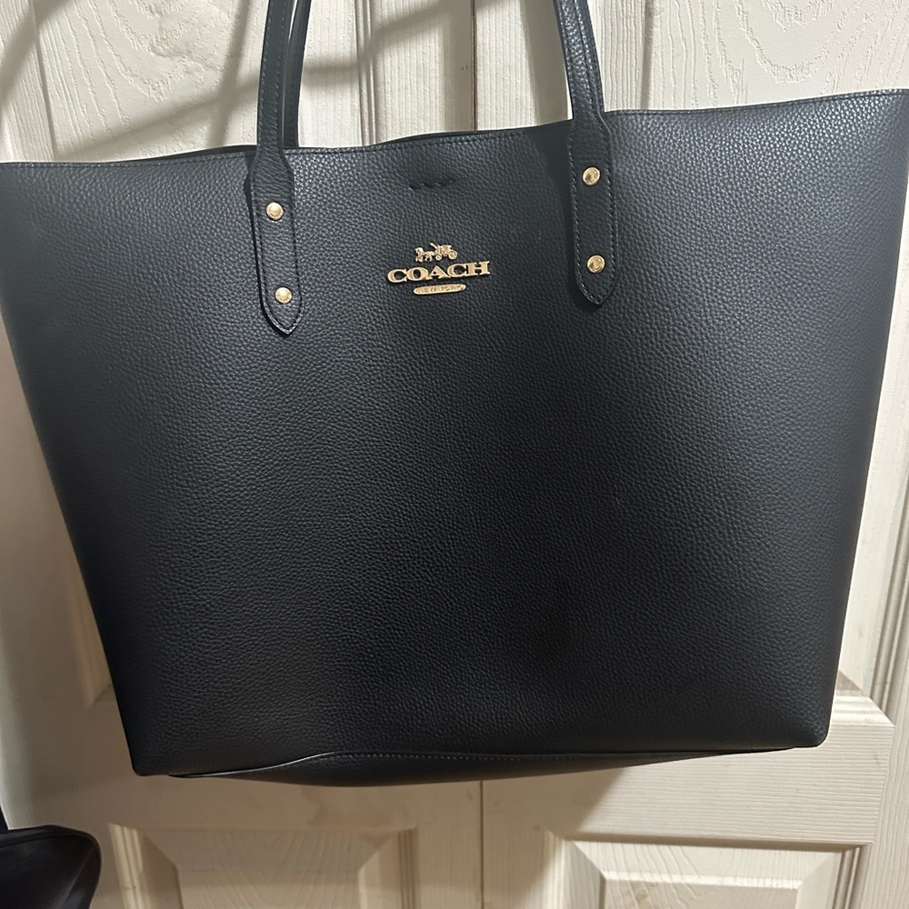 Coach leather pebble hand bag